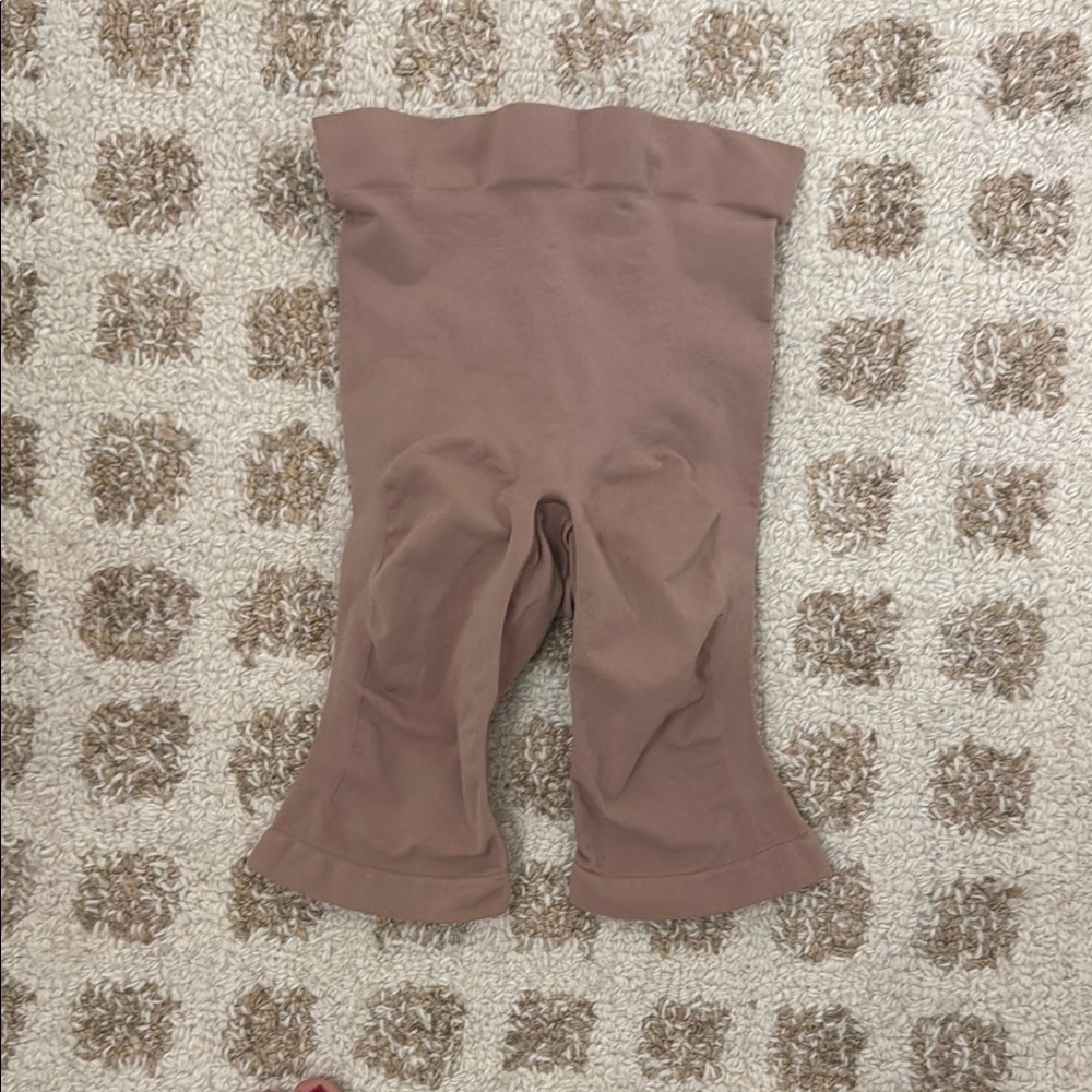 SKIMS Taupe High-Waisted Pants